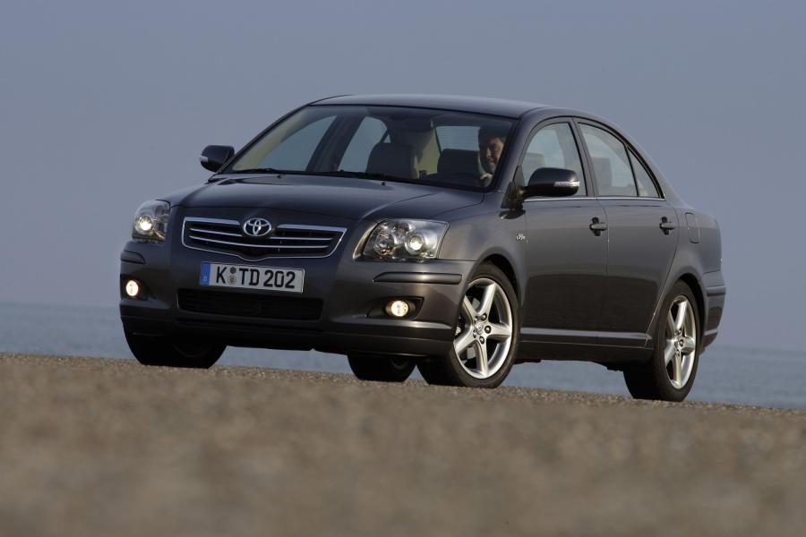  Toyota Avensis Sedan 2006 года  (фото 101 из 113)